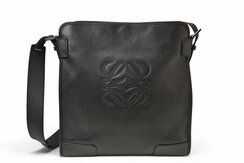 ロエベ ショルダーバッグ ヴィンテージ LOEWE アナグラム A4対応 バッグ レザーブラック【中古】|Import Shop P.I.T.