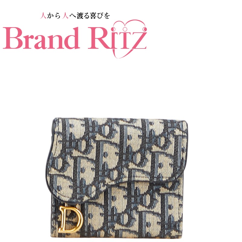 美品♡Dior シルバー ロゴチャーム　保存袋　リボン付き Dior ディオール ロゴ ハート チャーム ネックレス シルバー系