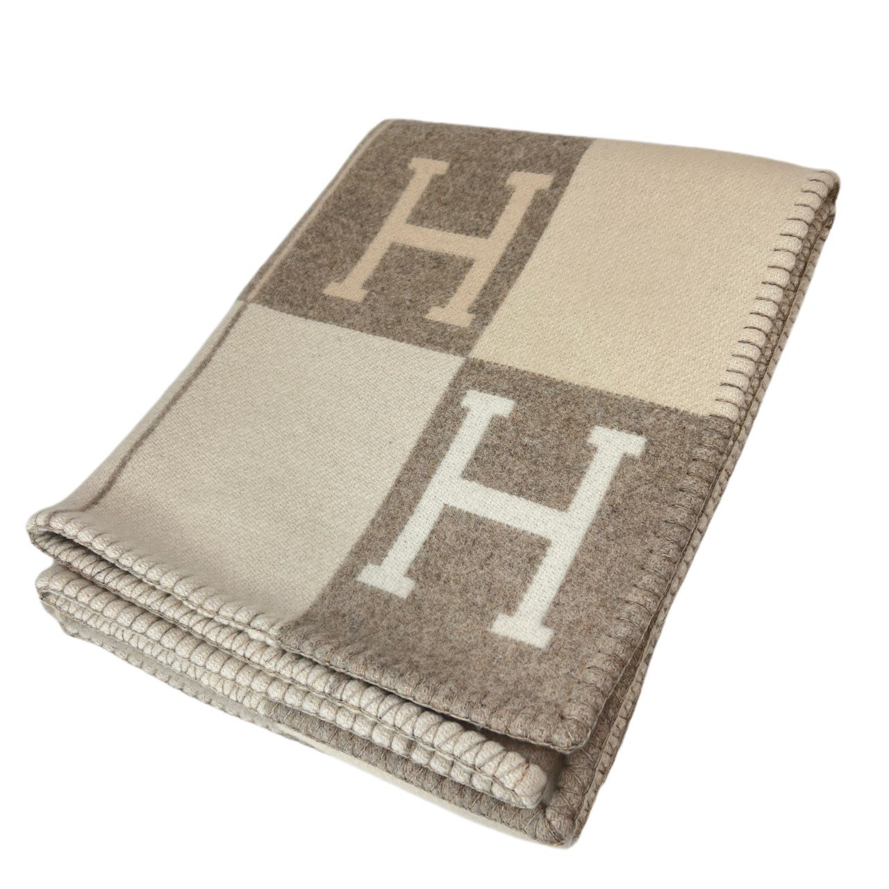 楽天市場】エルメス クッション アヴァロンIII PM ココ・カモミール