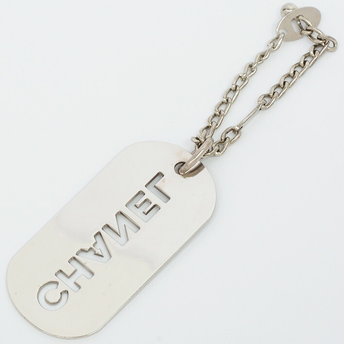 美品 シャネル ロゴ プレート バッグチャーム シルバー金具 5216 キーホルダー キーケース Av Drop Com