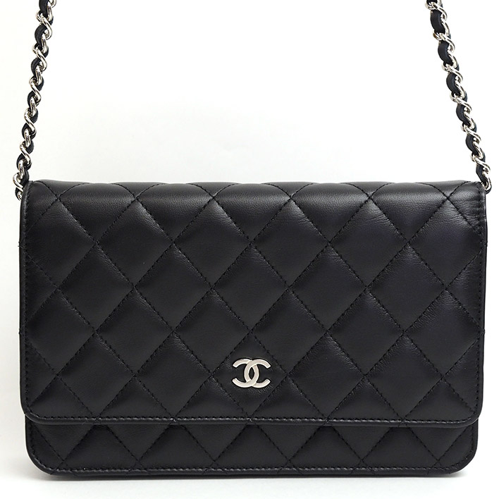 Chanel Chain Wallet Mini Bag Matelasse A33814 Lambskin Lady S Long