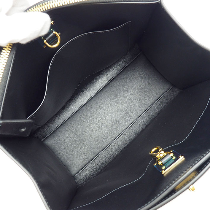人気ショップが最安値挑戦 未使用品 新古品 ルイヴィトンシティスティーマーpm M ハンドバッグ 送料無料 Louis Vuitton スムースカーフスキン新作
