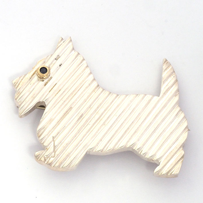 美品 TIFFANY & CO.シルバー925 犬 ドッグ モチーフ ブローチ 美品 TIFFANY & CO.シルバー925 犬 ドッグ モチーフ ブローチ