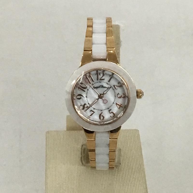 D.M Buxton ホワイトシェル文字盤 ストーン装飾 ブレスウォッチ D.M Buxton ホワイトシェル文字盤 ストーン装飾 ブレスウォッチ