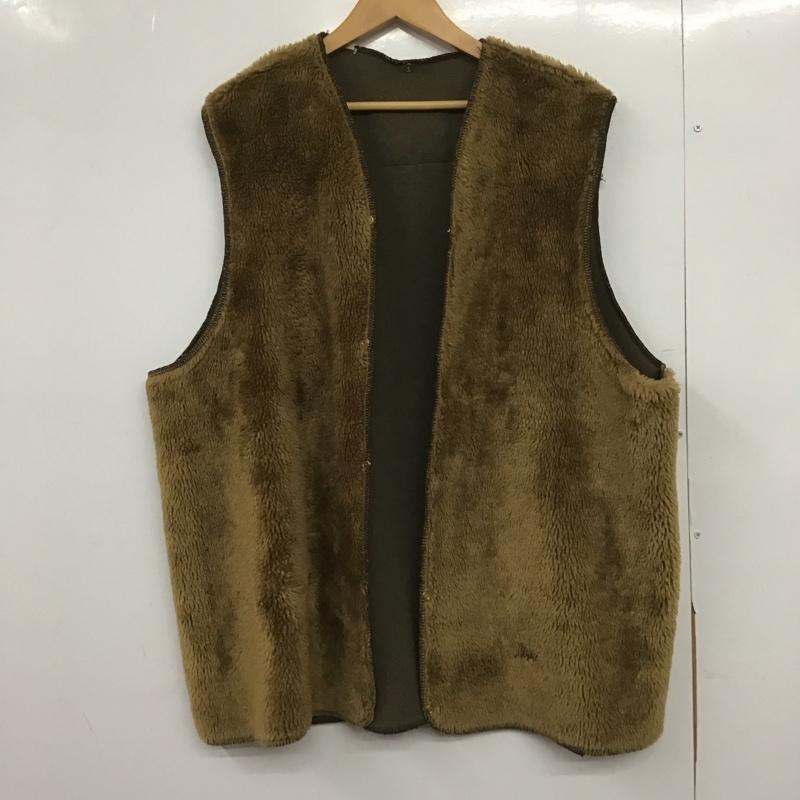 Barbour バーブァー ベスト ベスト Vest ベスト ノースリーブカットソー 前ボタン ファー【USED】【古着】【中古】10148590ベスト・ジレ