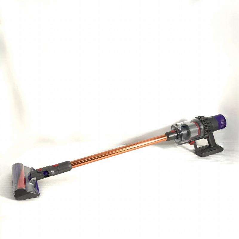 楽天市場】 【中古品】 ダイソン / Dyson Dyson Cyclone V10 Fluffy SV12 FF LF サイクロン／コードレス  スティッククリーナー 2022年製 U6U-JP-RGJ4407A オレンジ系 モーター式  最長60分(Fluffyクリーナーヘッド使用時は最長40分) 3.5時間 2.58kg 30018277 : クラシカ