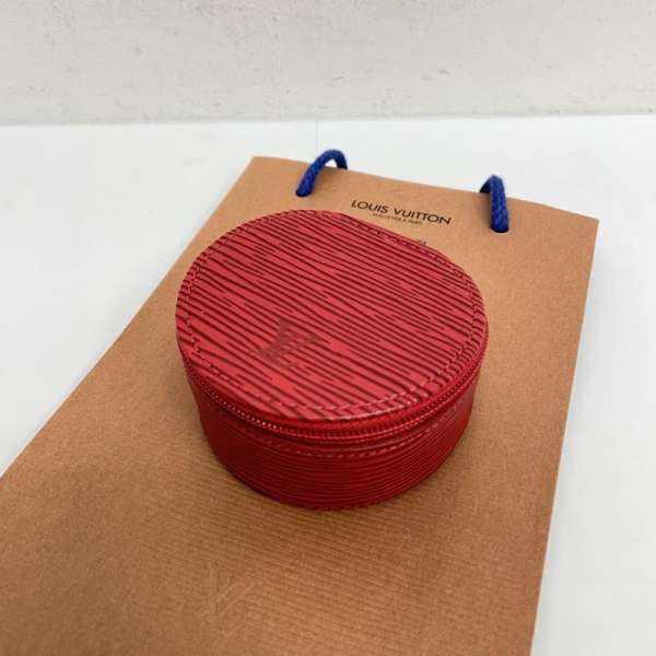 美品 Louis Vuitton エピ レディース ジュエリーケース 6873 楽天市場】LOUIS VUITTON ルイ ヴィトン エピ エクラン ビジュー