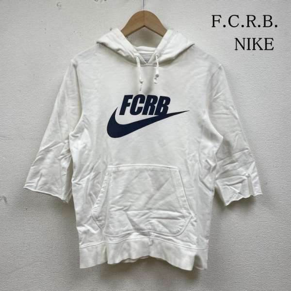 エフシーアールビー NIKE コラボ 5分 7分丈 パーカー フーディー ロゴ ビッグプリント 袖カットオフ 396346-100 メンズ S ISItems【USED】【古着】【中古】50138984