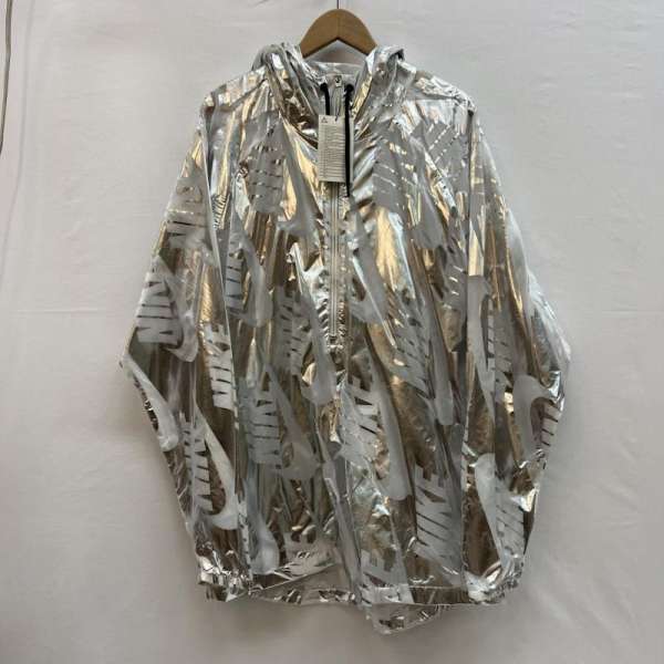 ナイキ ロゴ アノラック ウィンドブレーカー NikeLab メタリック メンズ M ISItems【USED】【古着】【中古】50149580