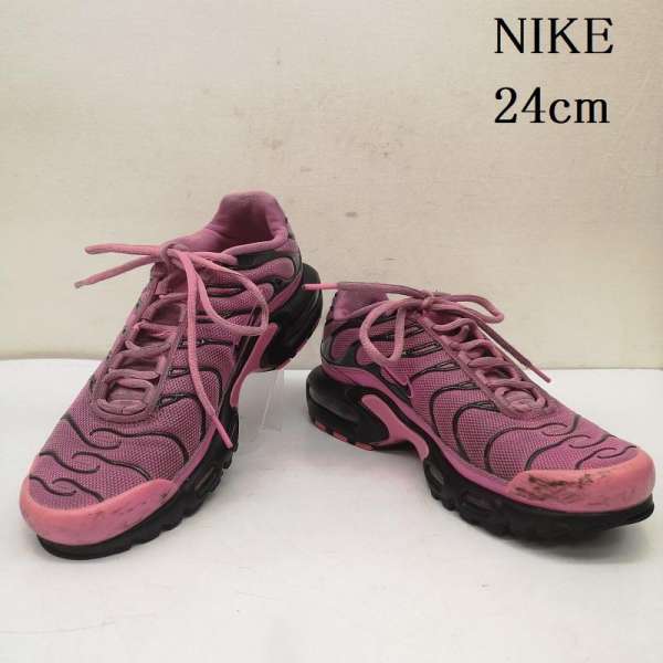 ナイキ W AIR MAX PLUS SE PLAYFUL PINK BLACK エアマックス プラス hj9743-601 レディース 24.0cm ISItems【USED】【古着】【中古】50151172