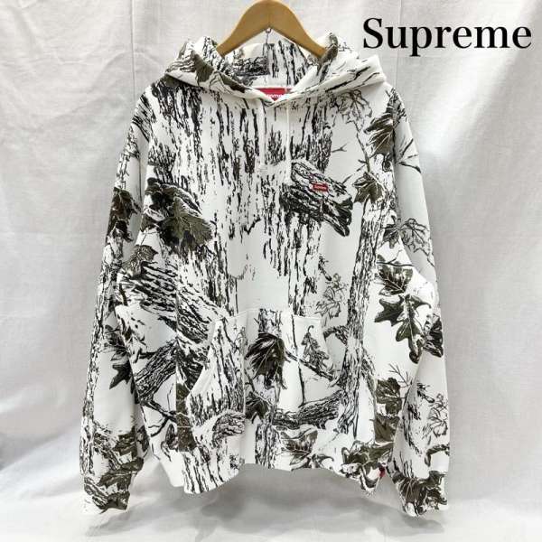シュプリーム SmallBoxHoodedSweatshirt プルオーバーフーディー ホワイト Mサイズ 2024SS0215021 メンズ M ISItems【USED】【古着】【中古】50152146