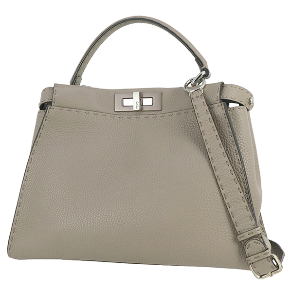 【在庫僅か】FENDI ピーカブー ISEEU ミディアム ハンドバッグ ピーカブー ISeeU スモール カーフレザー ブラック | Fendi