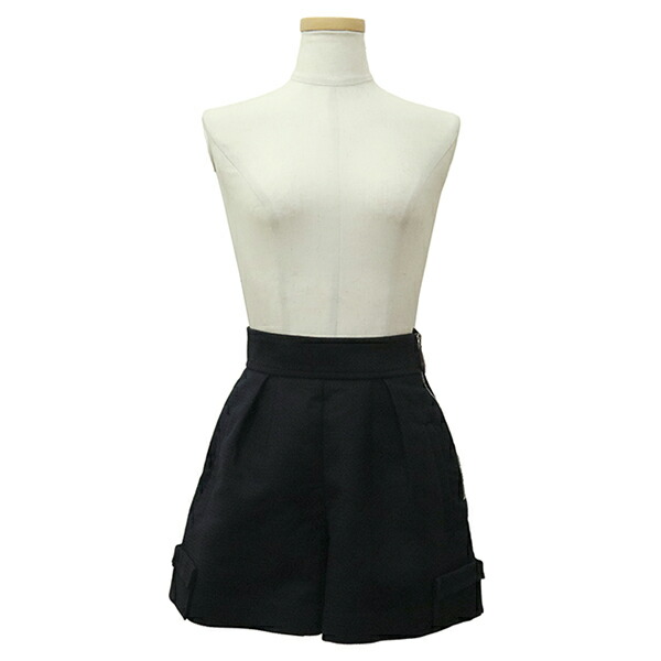 あ*る様 ルイヴィトン　ショートキュロットパンツ 大人気！】LOUIS VUITTON モノグラムプリントシルクショーツ (Louis