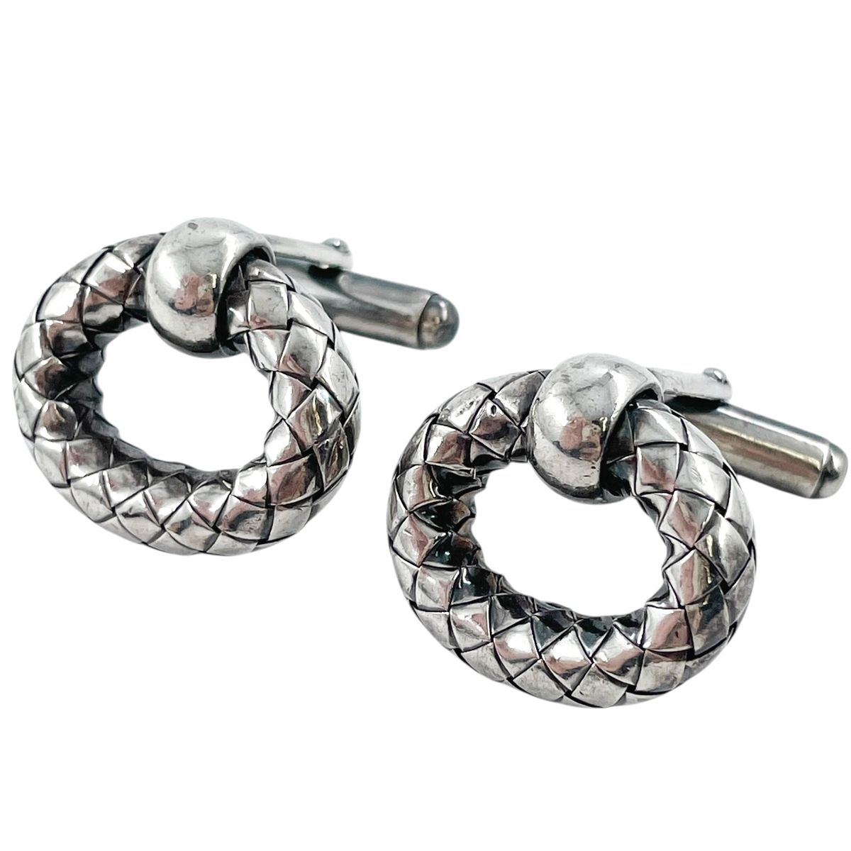 【中古】 Bottega Veneta ボッテガウェネタ イントレチャート SV925折り返し 145672 しろがね色 カフリンクス スウィヴル式 メンズ 背広 フォーマル 商行為 25036071 MK