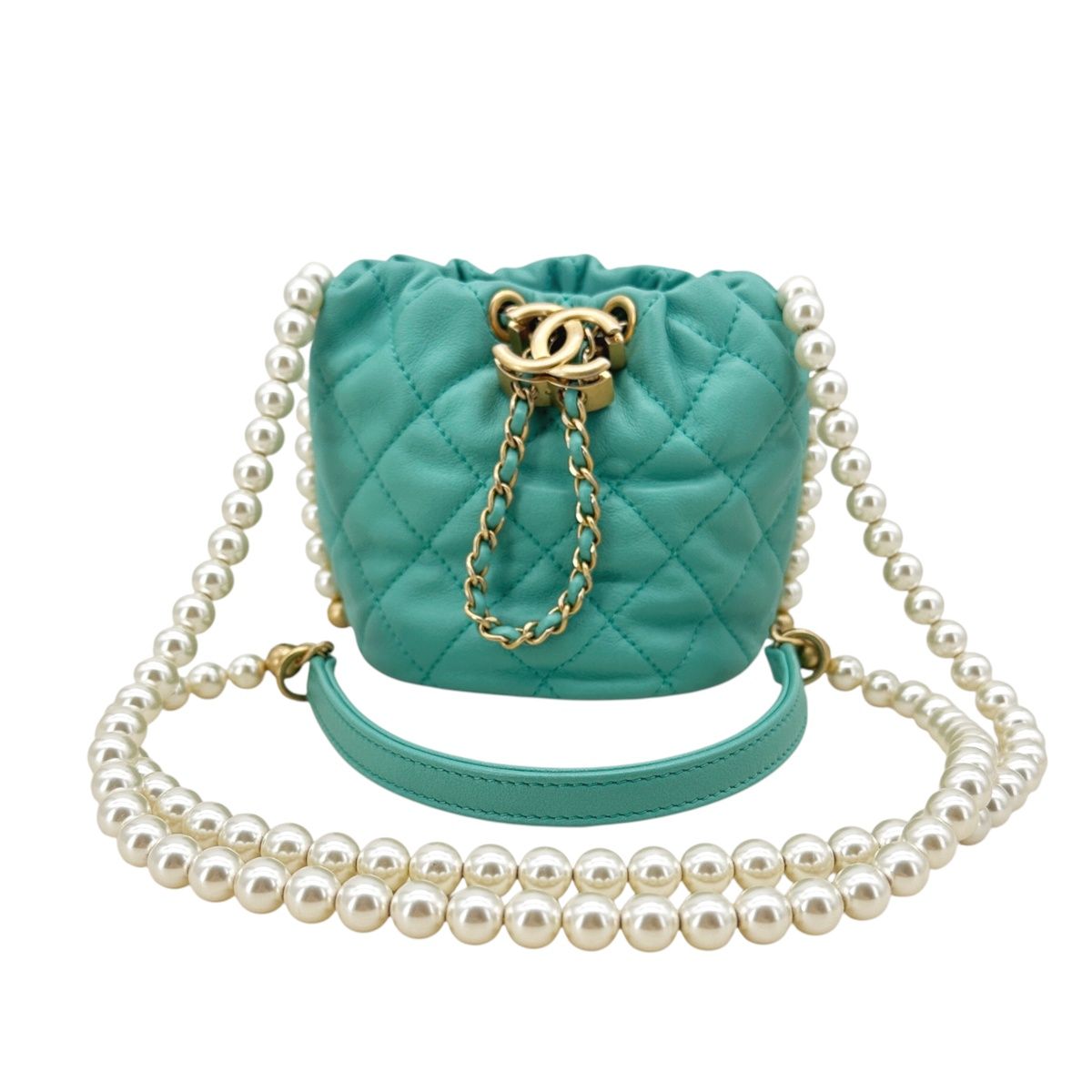 【中古】 CHANEL シャネル マトラッセ パールチェーン ショルダーバッグ AS2529 ライトグリーン レザー パール 巾着バッグ ミニバッグ レディース 24026949 HO