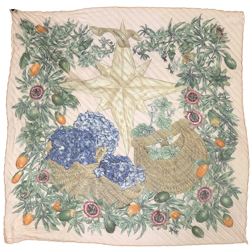 ☘️美品☘️ HERMES　パッションフラワー　カレ90 ベージュ エルメス HERMES 上品でエレガントなお洒落の魅力 程よい