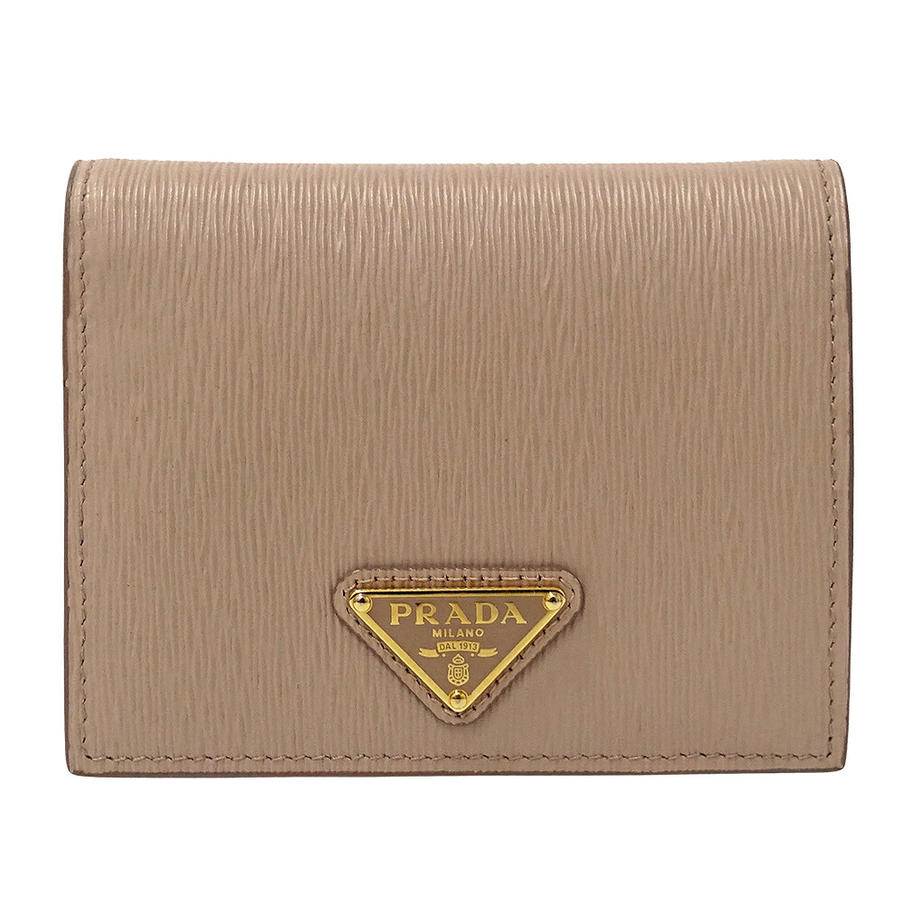 プラダ PRADA 紙入れ レディース ブランド名 二つ折り紙入れ なめし革 さくら色ベージュ 1MV204 ミニ紙入れ パウダーコンパクト ロゴタイプ 格好のいい 【中古】