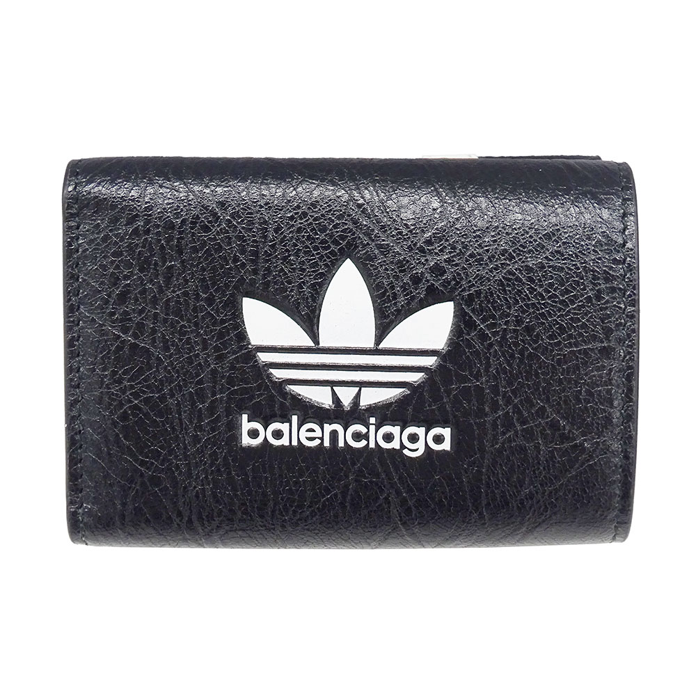 バレンシアガ BALENCIAGA 紙入れ レディース メンズ ブランド名 三つ折り紙入れ なめし革 adidas ミニウォレット 黒いこと 721893 アディダスコラボ コンパクトウォレット 格好のいい 【中古】