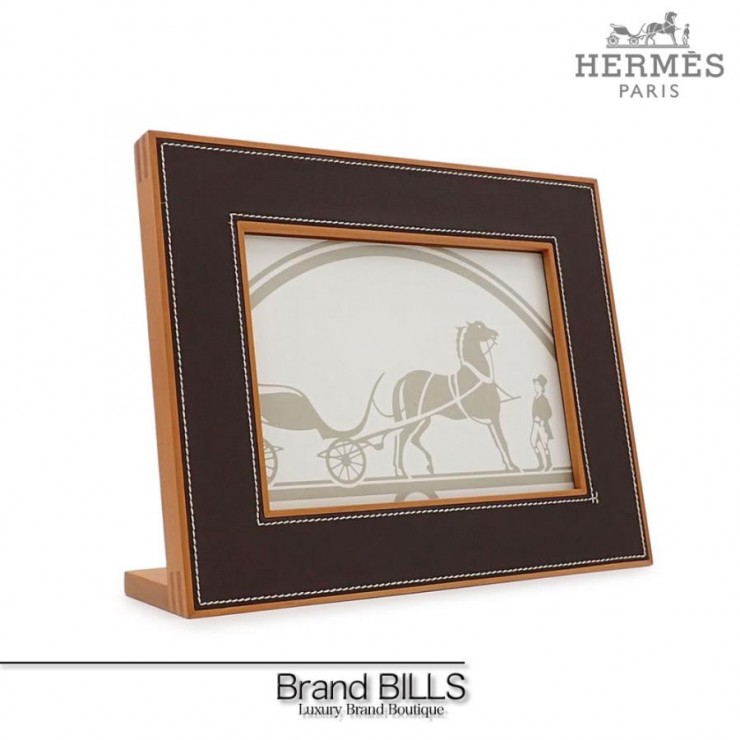 【レア・未使用】エルメス　ウッド　フォトフレーム PM フォトフレーム 《プレイヤード》 PM | Hermès - エルメス-公式サイト