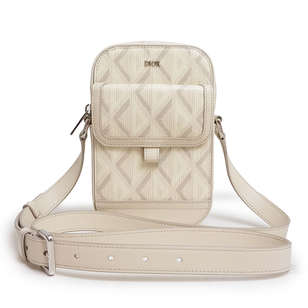 【未使用　展示品】クリスチャンディオール Christian Dior HIT THE ROAD バーティカルポーチ ショルダーバッグ 斜め掛け CDダイヤモンド PVC スムースカーフスキン レザー ライトベージュ シルバー金具 2ESCA415CDP 箱付