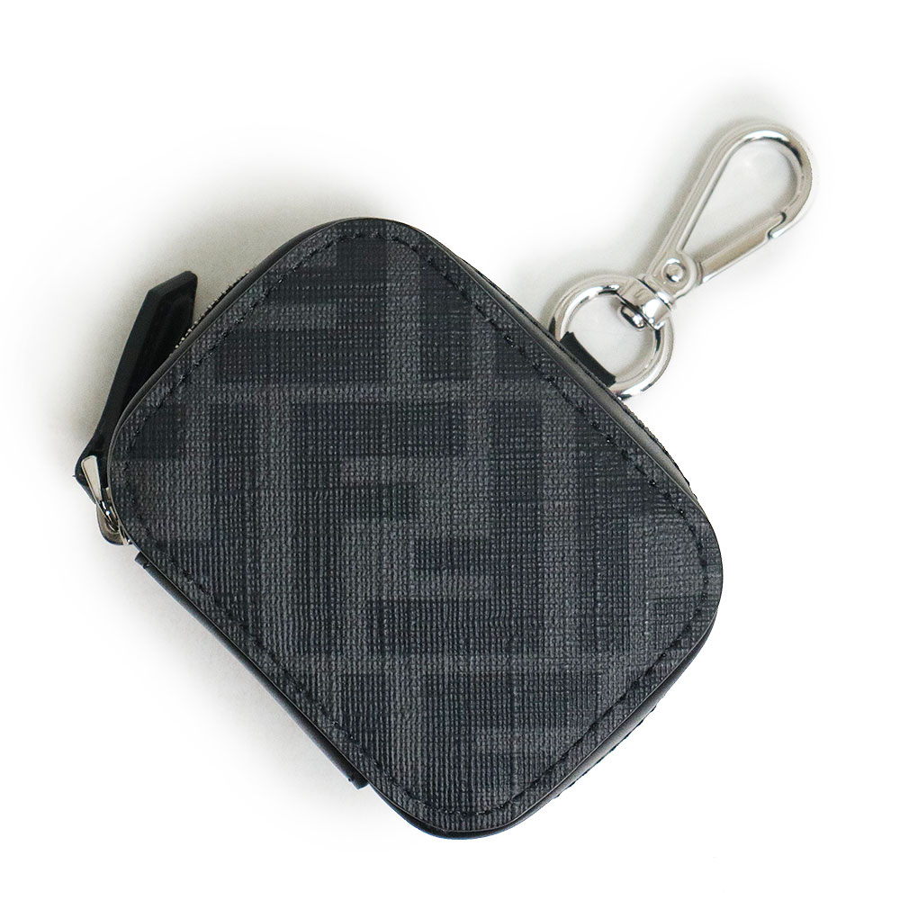 楽天市場】フェンディ Air Pods Proケース ブルーxシルバー レザーx