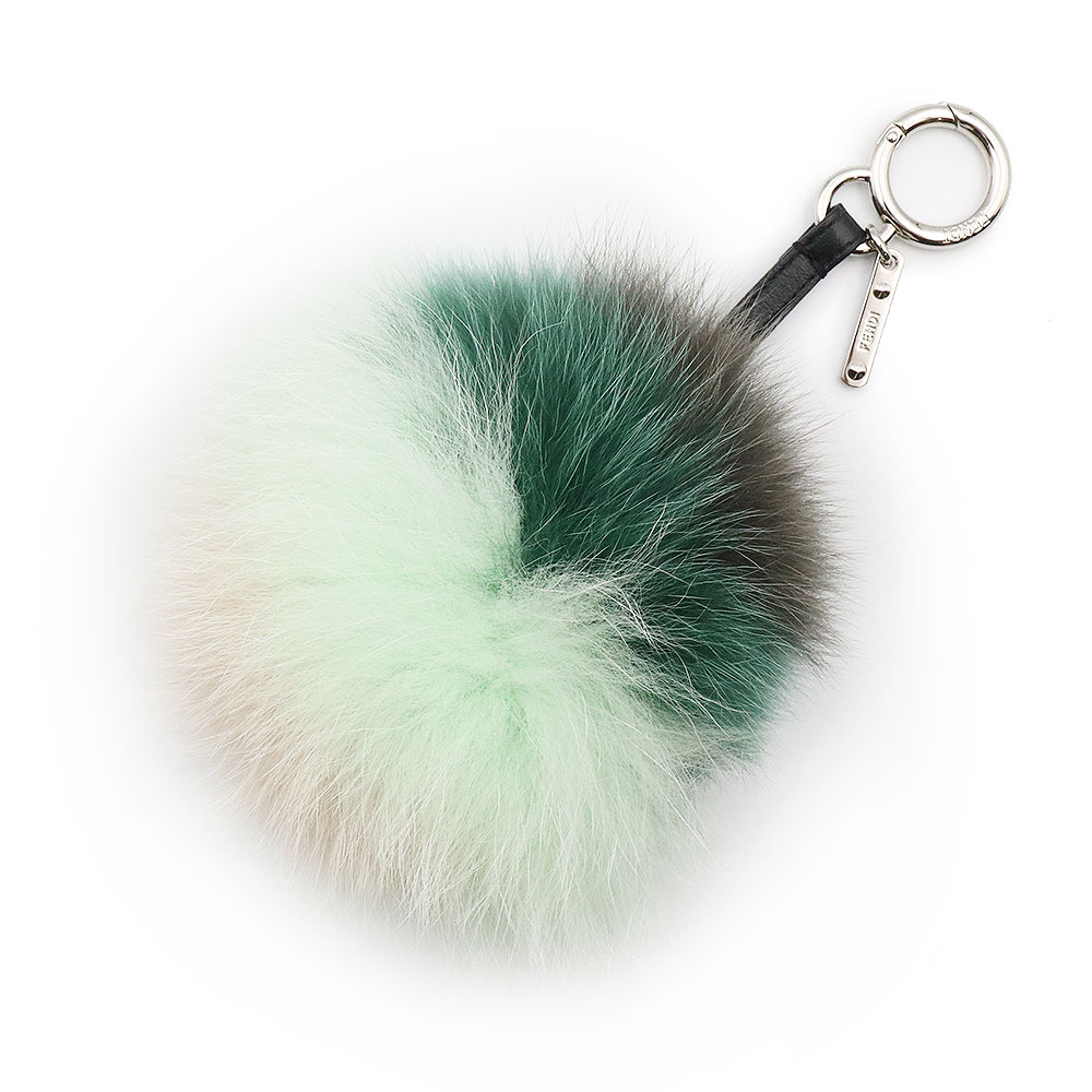 楽天市場】□極美品□ FENDI フェンディ ポンポンチャーム ファー
