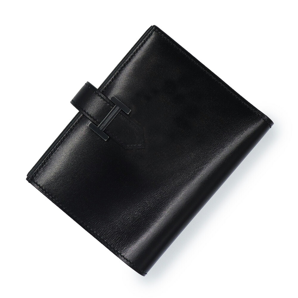 【新品・未当て嵌める品】エルメス HERMES ベアン パウダーコンパクト 白黒 二つ折りがま口 ボックスカーフ なめし革 So Black  ソーブラック 黒いこと金具 B目じるし 箱付 レディース財布-バッグ・小物・ブランド雑貨-財布・ケース