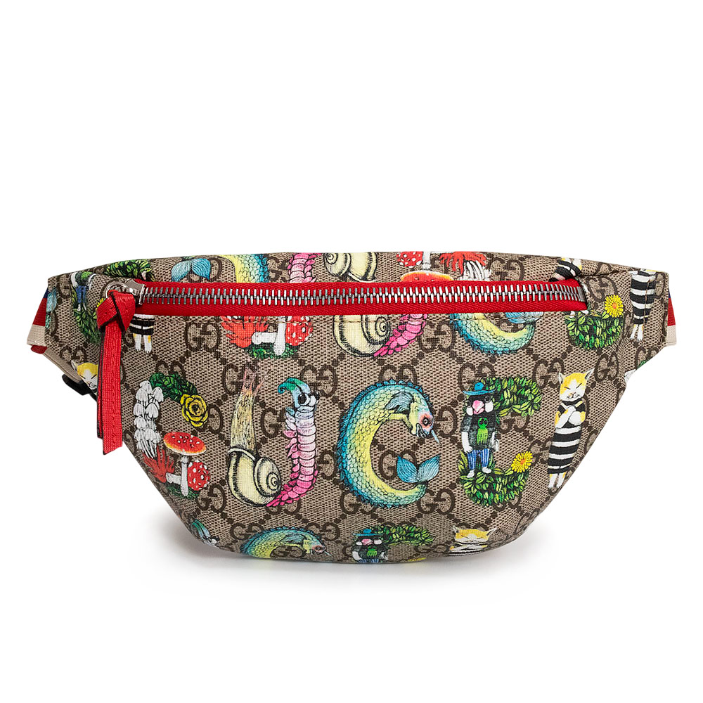 GUCCI ボディバッグ ウサギとリンゴ柄グッチ チルドレンズ ベルトバッグ新品 200026177019.jpg