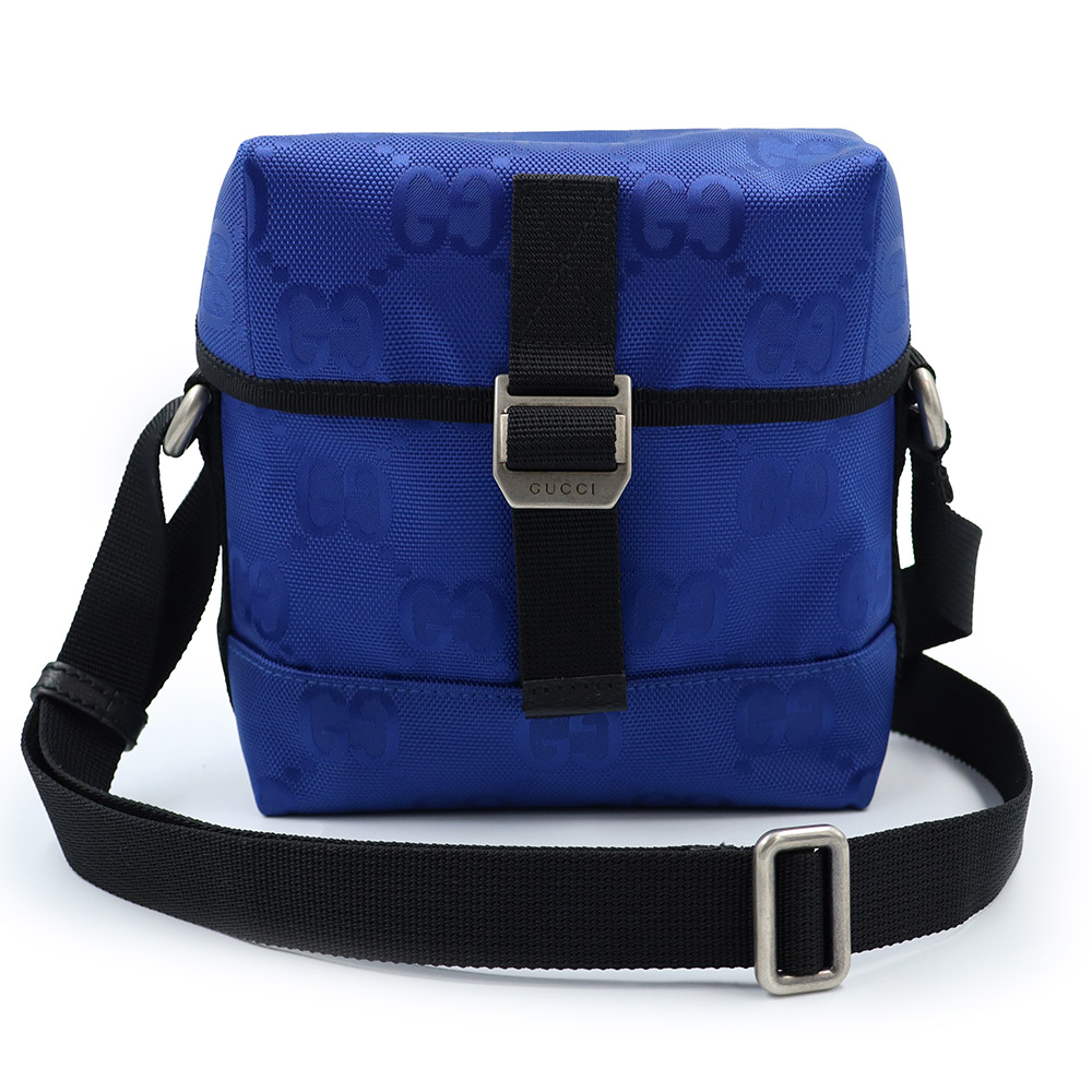 【未当て嵌める 見せびらかす品】GUCCI グッチ 643858 Gucci Off The Grid オフザグリッド GGナイロン 青み 飛脚屋 ショルダーバッグ 曲がった掛け アンティークしろがね色金具