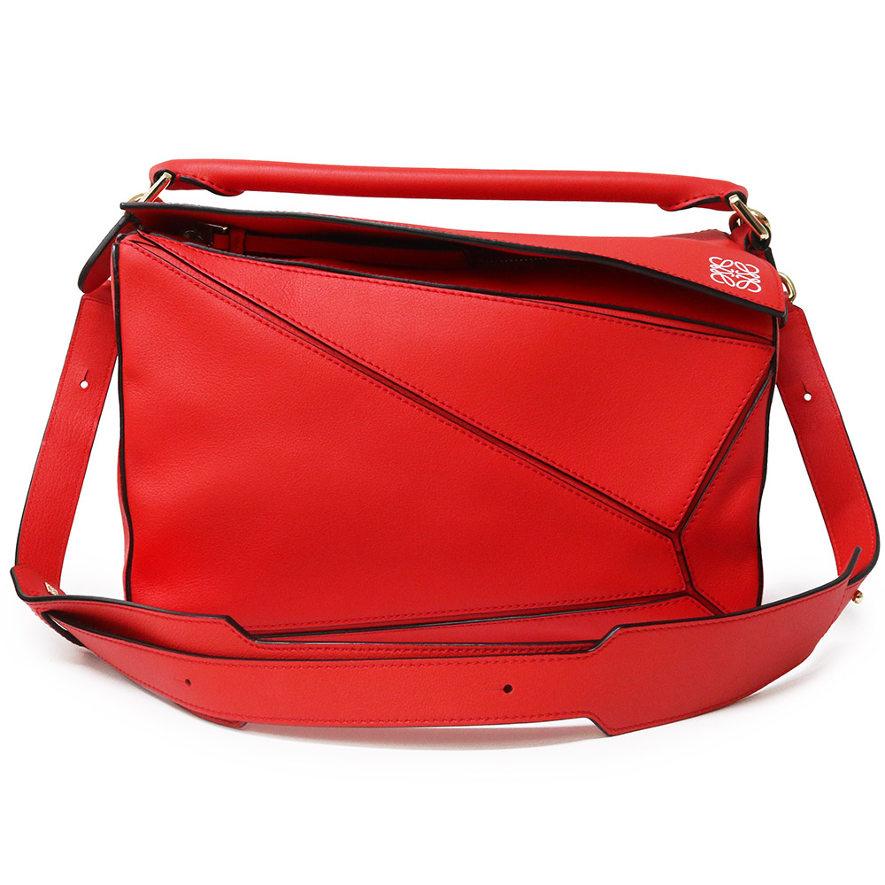 【未使用　展示品】LOEWE ロエベ 322.30.K74 パズルバッグ ミディアム クラシックカーフ レッド 3WAY ショルダー ハンド ボディバッグ 斜め掛け レザー ゴールド金具