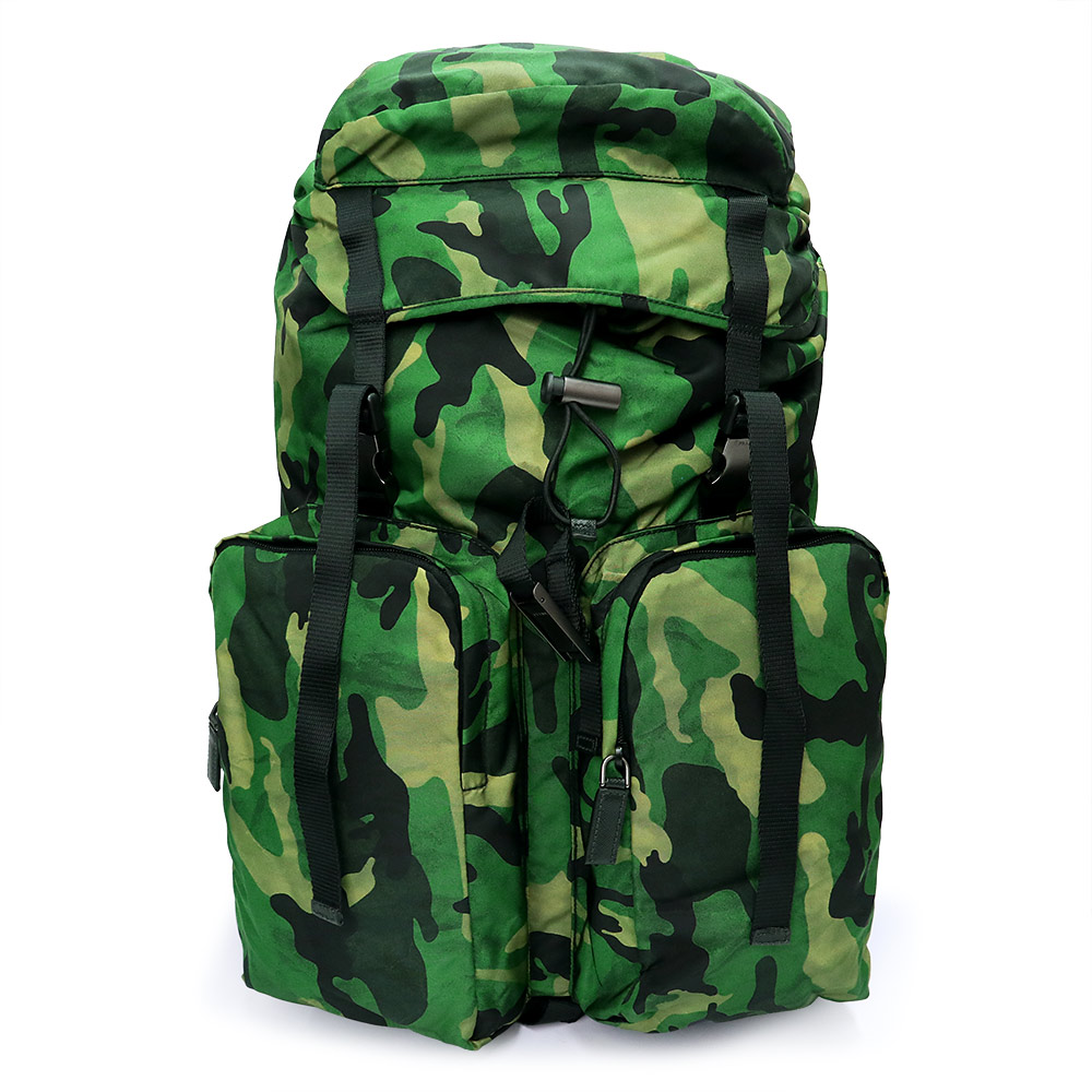 【未当て嵌める 見せびらかす品】PRADA プラダ V136 TESSUTO CAMOUFLAGE 偽装 化けの皮柄 ナイロン PRATO 緑であること 背嚢 デイパック うしろ側容器に並べる 火器金属元素金具