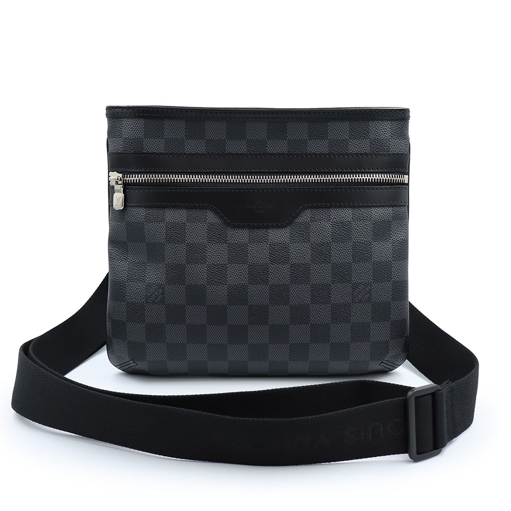 【未使用　展示品】LOUIS VUITTON ルイ ヴィトン N58028 トマス ダミエグラフィット レザー ブラック ショルダーバッグ 斜め掛け シルバー金具 箱付