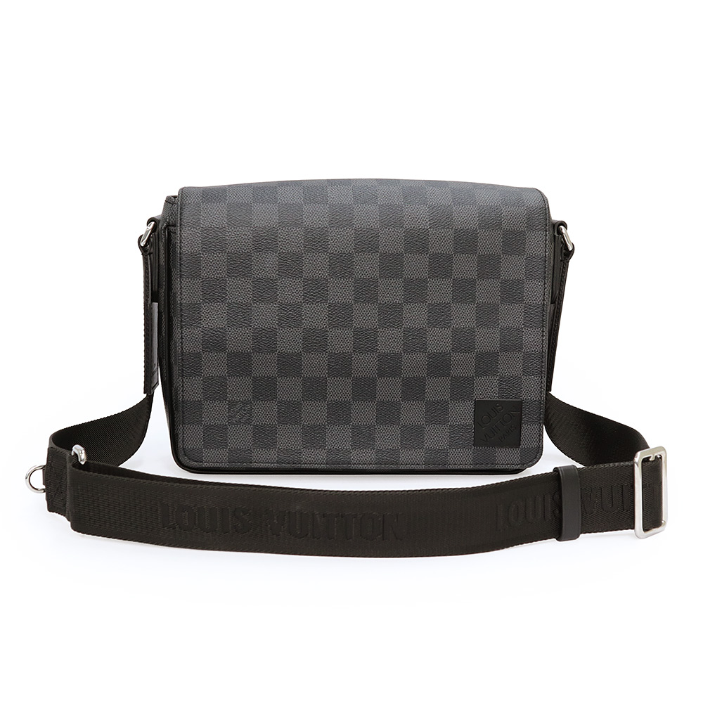 【未使用　展示品】LOUIS VUITTON ルイ ヴィトン N42710 ディストリクト PM NV3 ダミエグラフィット レザー ブラック メッセンジャー ショルダーバッグ 斜め掛け シルバー金具