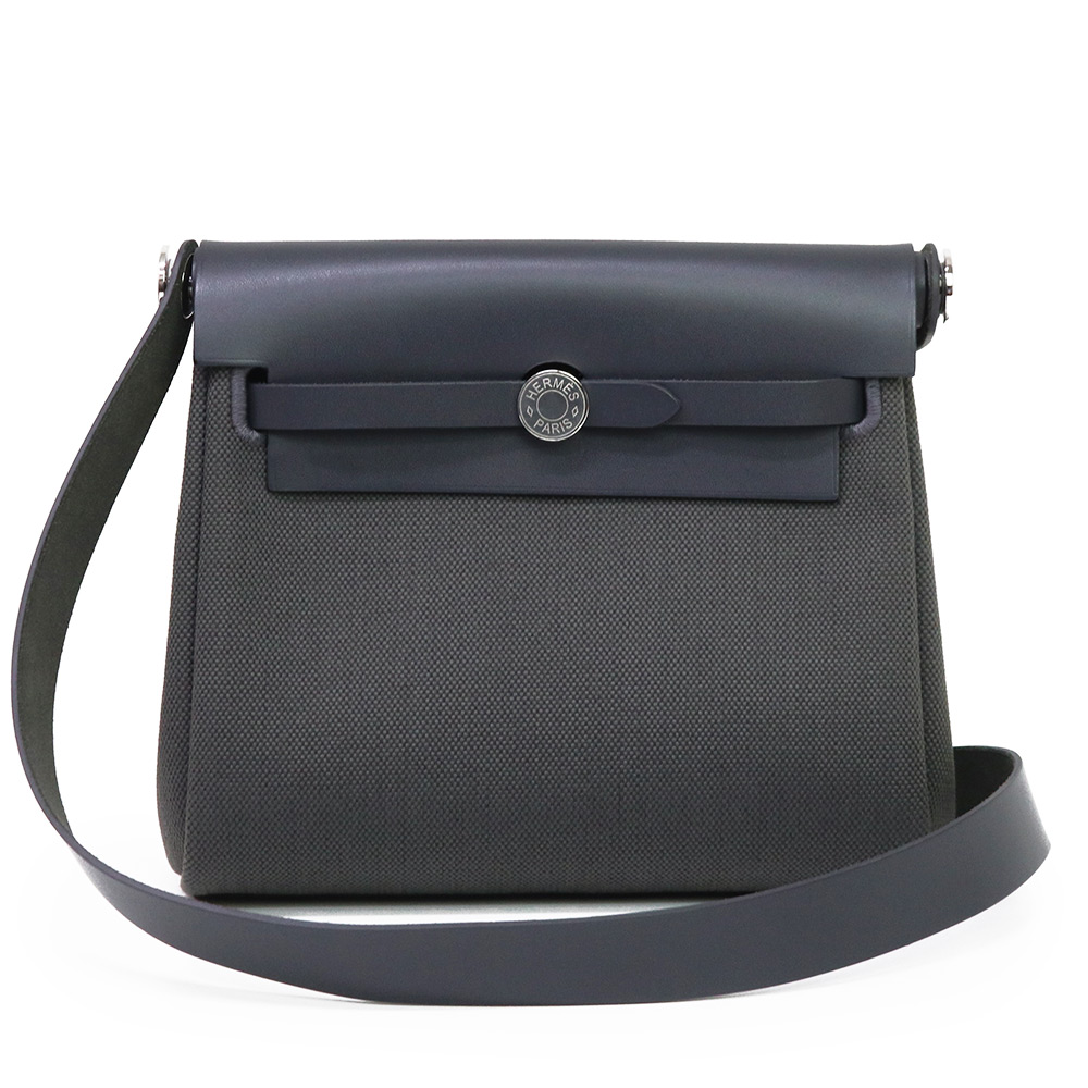 【未使用　展示品】HERMES エルメス エールバッグジップ 20 ミニ トワルミリタリー ヴァッシュハンター アルドワーズ グレー W刻印 ショルダーバッグ 斜め掛け レザー シルバー金具 箱付｜ブランドシティ　BrandCity 272,250円