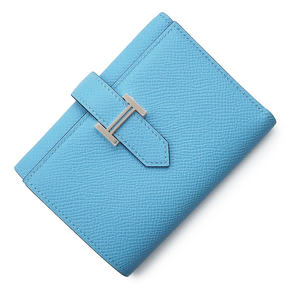 【新品・未当て嵌める品】HERMES エルメス ベアン コンビネ パウダーコンパクト ヴォーエプソン セレスト セレステ 青色 W目じるし 三つ折り札入れ なめし革 しろがね色金具 箱付