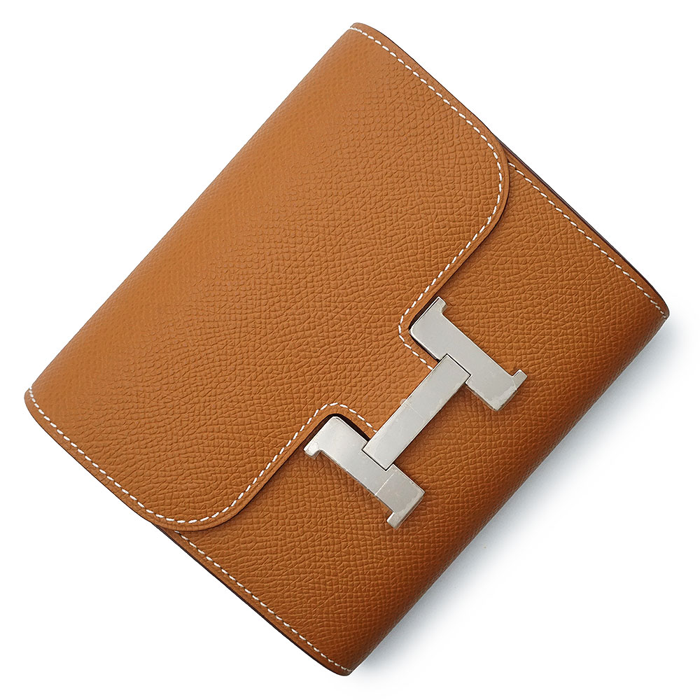 【新品・未当て嵌める品】HERMES エルメス コンスタンス パウダーコンパクト 繰り返し ヴォーエプソン ゴールド 赤銅色 Y目じるし 二つ折り札入れ ポシェット 車寄せ 酉の方角御徒面子 なめし革 しろがね色金具 箱付