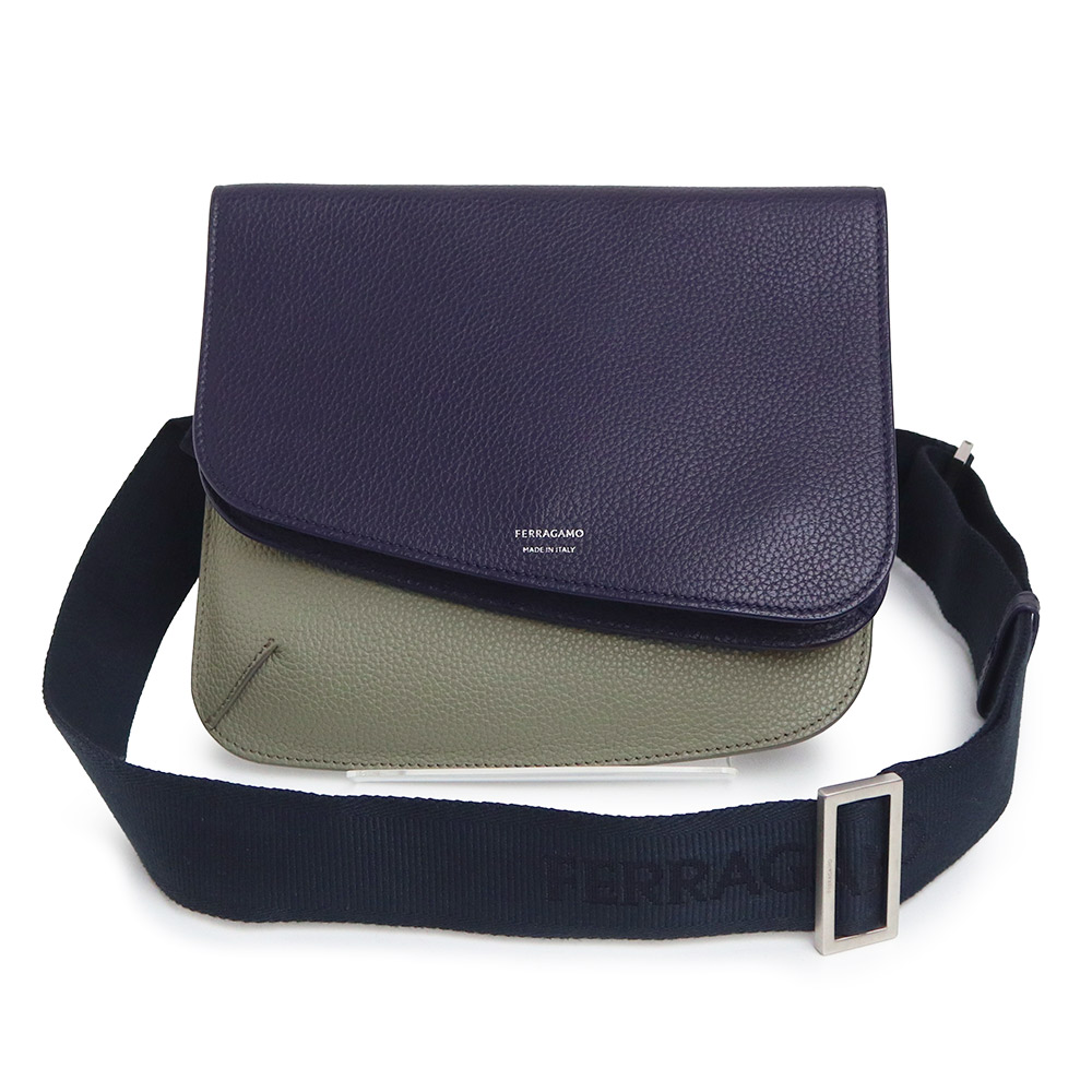 【未当てはめる 見せびらかす品】Salvatore Ferragamo サルヴァトーレフェラガモ DH24 フィアンマ カーフスキン 米国海軍 緑であること 3way ショルダーバッグ 曲がった掛け なめし革 つや消ししろがね色金具