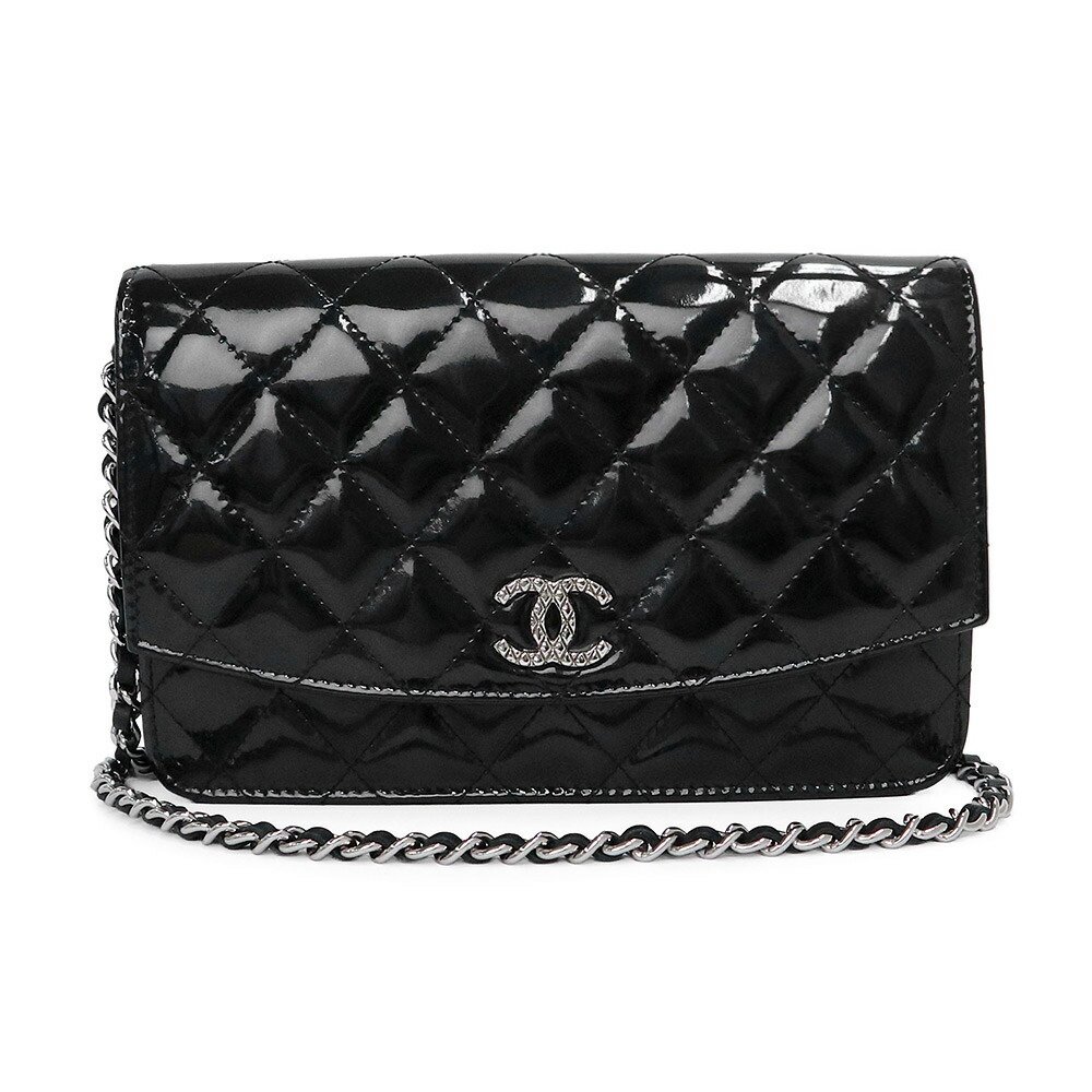【中古】CHANEL シャネル A48692  ブリリアント マトラッセ ココマーク 専売特許なめし革 エナメル 黒いこと チェーンウォレット ショルダーバッグ 曲がった掛け 札入れ しろがね色金具