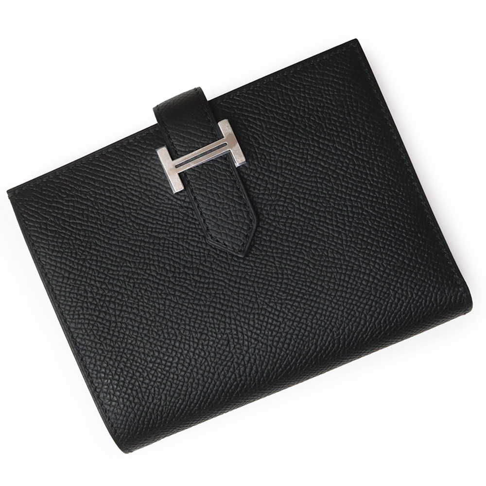 【新品・未当て嵌める品】HERMES エルメス ベアン パウダーコンパクト ヴォーエプソン ノワール 黒いこと Y目じるし 二つ折り金入れ なめし革 しろがね色金具 箱付