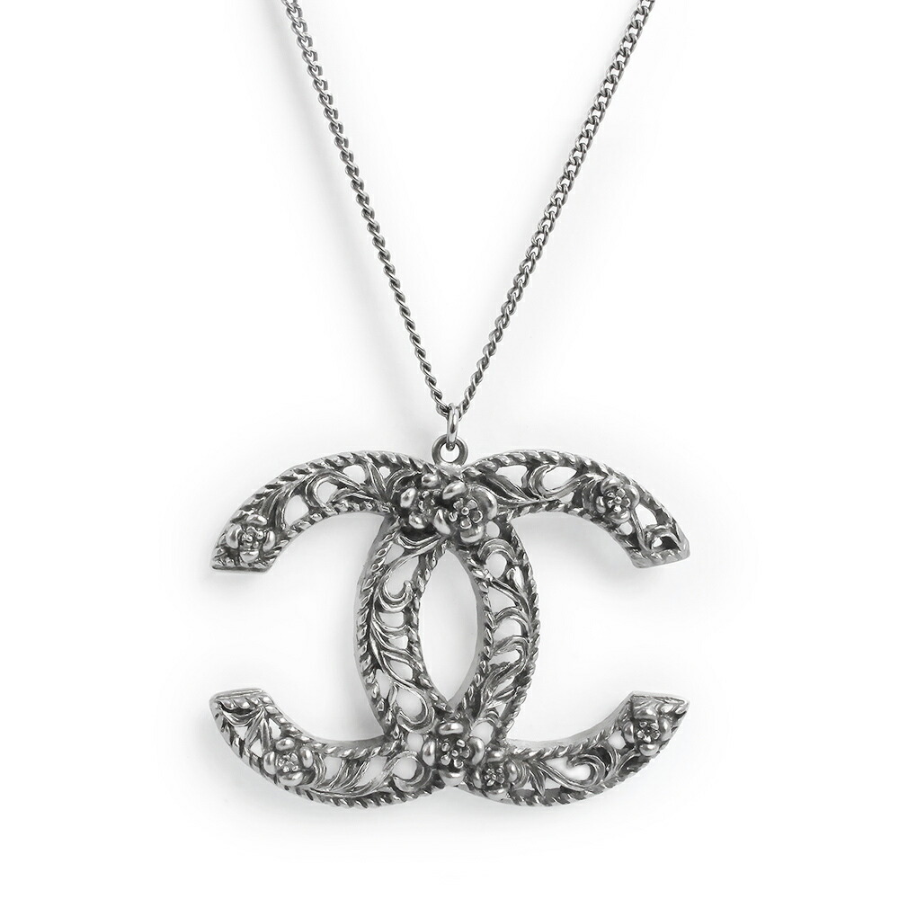 【未使用保管品】CHANEL シャネル ココマーク アラベスク 透かし彫り アンティーク調 ガンメタル ラージ ペンダント ネックレス 箱付｜ブランドシティ　BrandCity