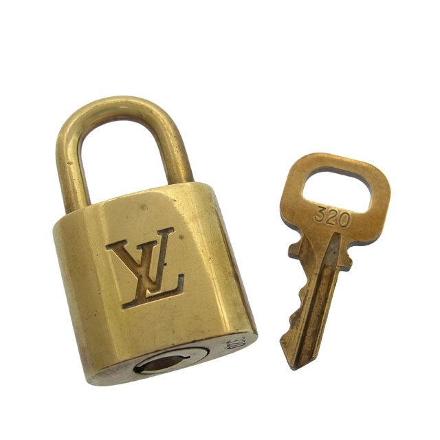 【お買い物マラソン★30%OFFクーポン】ルイ・ヴィトン LOUIS VUITTON カデナ ロゴ パドロック ゴールドカラー 中古 ブランド ハイブランド ヴィンテージ 送料無料