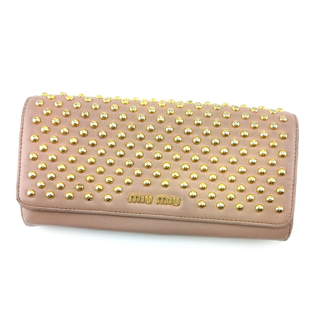 【Fashion Special Fair★24％OFFクーポン】ミュウミュウ MIUMIU 長財布 スタッズ ピンク ベージュ ゴールド レザー レディース 中古