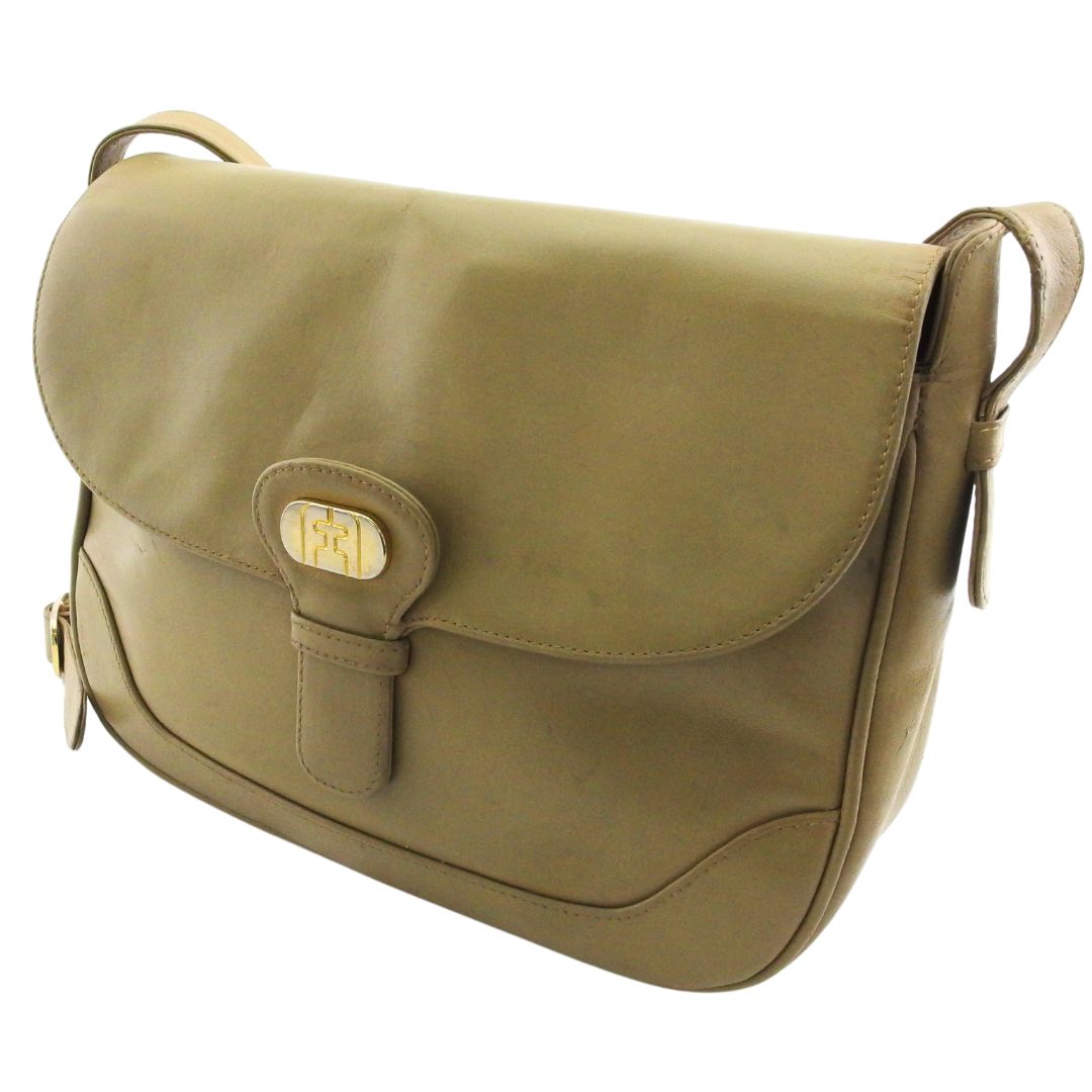 【雨季得SALE★21％OFFクーポン券】サルヴァトーレフェラガモ Salvatore Ferragamo ショルダーバッグ ベージュ×ゴールド レディース 中古