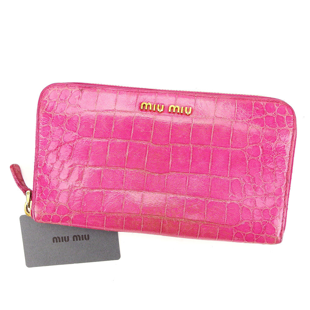 ミュウミュウ　長財布 miu ミュウミュウ miumiu 長財布 クロコ型押し ラウンドジップ