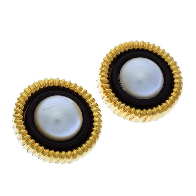 【お買い物マラソン★30%OFFクーポン】シャネル CHANEL イヤリング アクセサリー レディース ラウンドフォルム パールホワイト×ブラック×ゴールド 【シャネル】 T12136 【中古】 ブランド ハイブランド ヴィンテージ 送料無料|ブランドデポ TOKYO