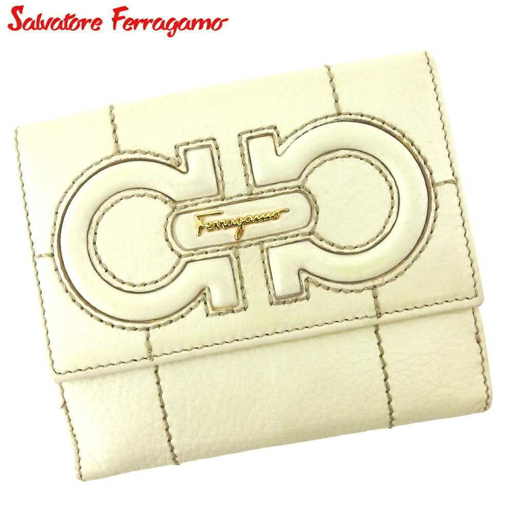 【Fashion Special Fair★24％OFFクーポン】サルヴァトーレ フェラガモ 二つ折り 財布 ガンチーニ ホワイト 白 Salvatore Ferragamo c4316s 【中古】 ブランド ハイブランド ヴィンテージ 送料無料
