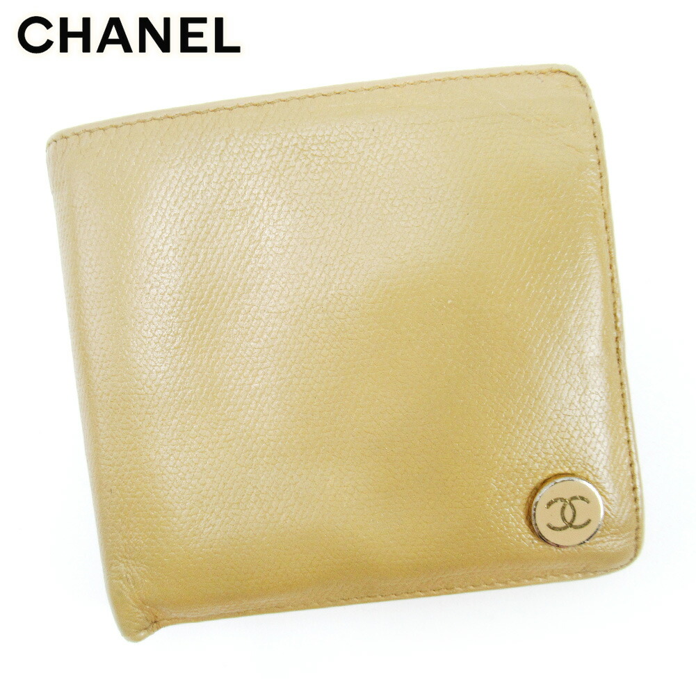 CHANEL ベージュ キルティング 二つ折り財布 CHANEL ベージュ キルティング 二つ折り財布 - メルカリ