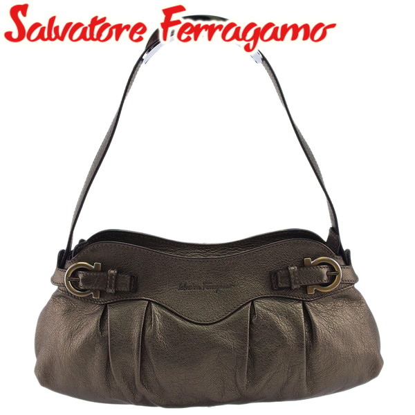 【お買い物マラソン★30%OFFクーポン】サルヴァトーレフェラガモ Salvatore Ferragamo ショルダーバッグ ゴールド×真鍮ゴールド レディース 中古 ブランド ハイブランド ヴィンテージ|ブランドデポ