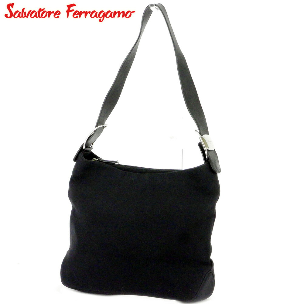 【新生活応援★29％OFFクーポン】サルヴァトーレフェラガモ Salvatore Ferragamo ショルダーバッグ ヴァラ金具 ブラック レディース 中古 ブランド ハイブランド ヴィンテージ