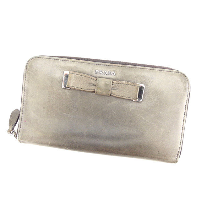 【月代わりの人大売り出し★29％OFFクーポン券】プラダ PRADA 長紙入れ シュロの葉主題 薄墨色×しろがね色系 レディース 中古 ブランド名 ご機嫌ブランド名 ヴィンテージ